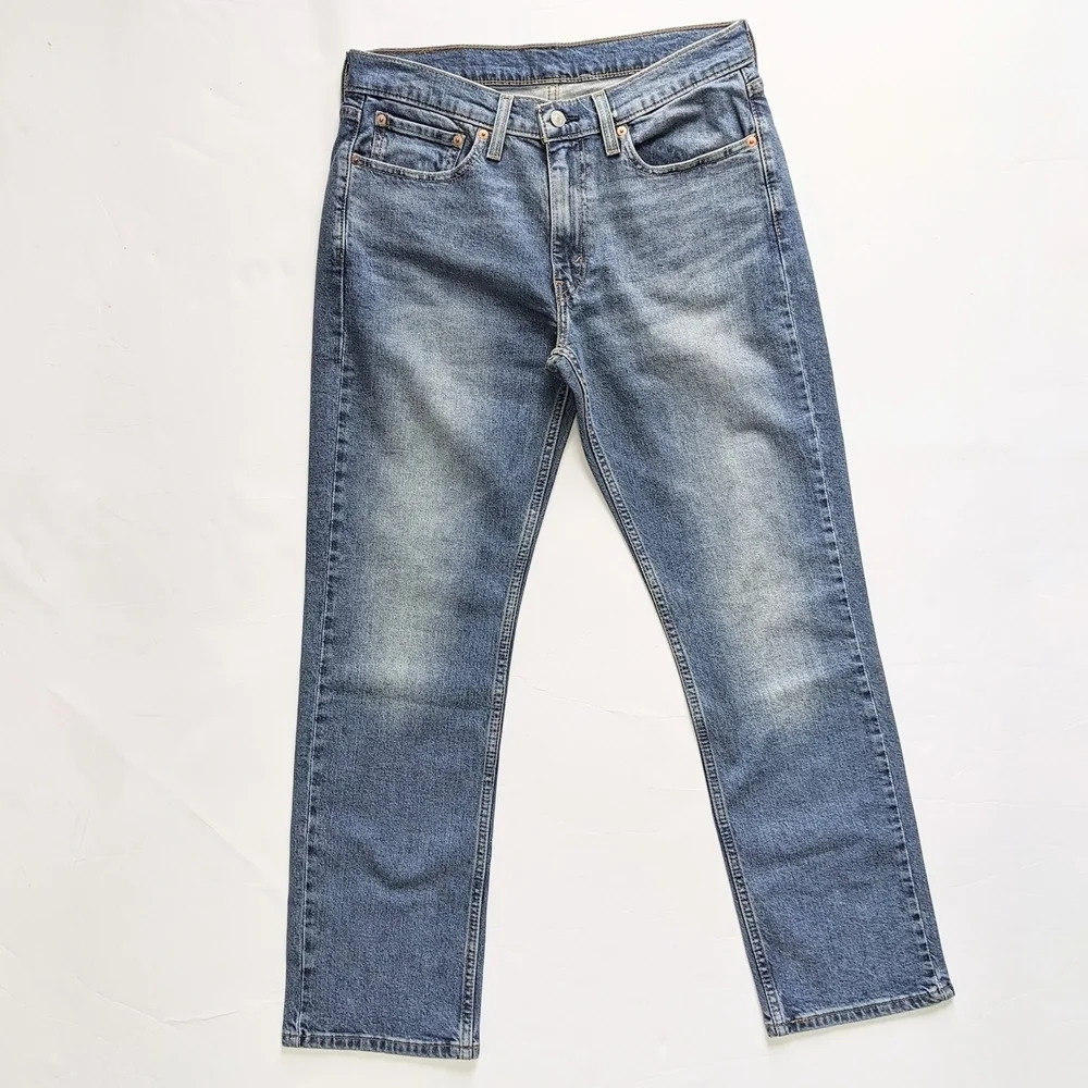 Levi's 514 Timeless Medium Wash Classic Straight-Fit Jeans